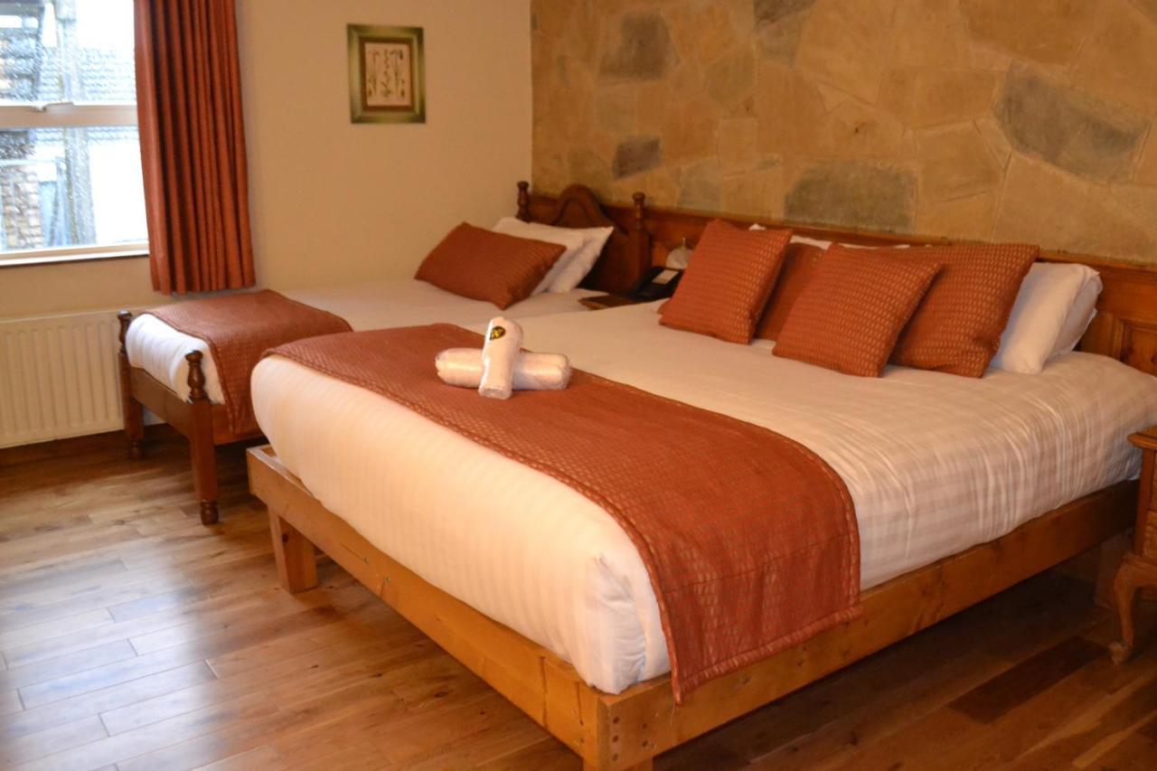 Walsh'S Hotel And Apartments Maghera  ภายนอก รูปภาพ