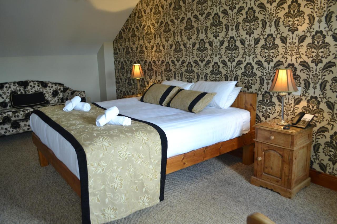 Walsh'S Hotel And Apartments Maghera  ภายนอก รูปภาพ