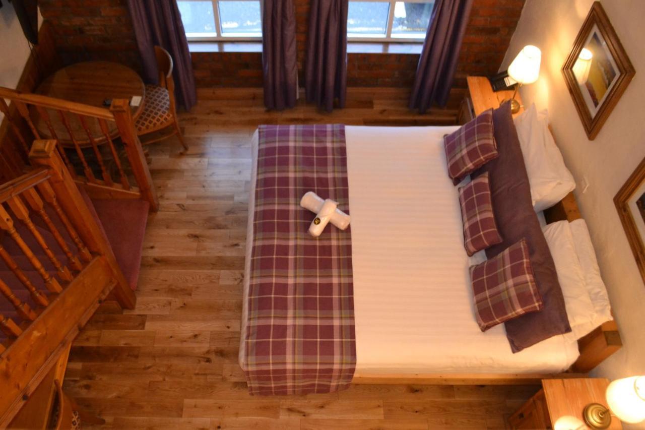 Walsh'S Hotel And Apartments Maghera  ภายนอก รูปภาพ