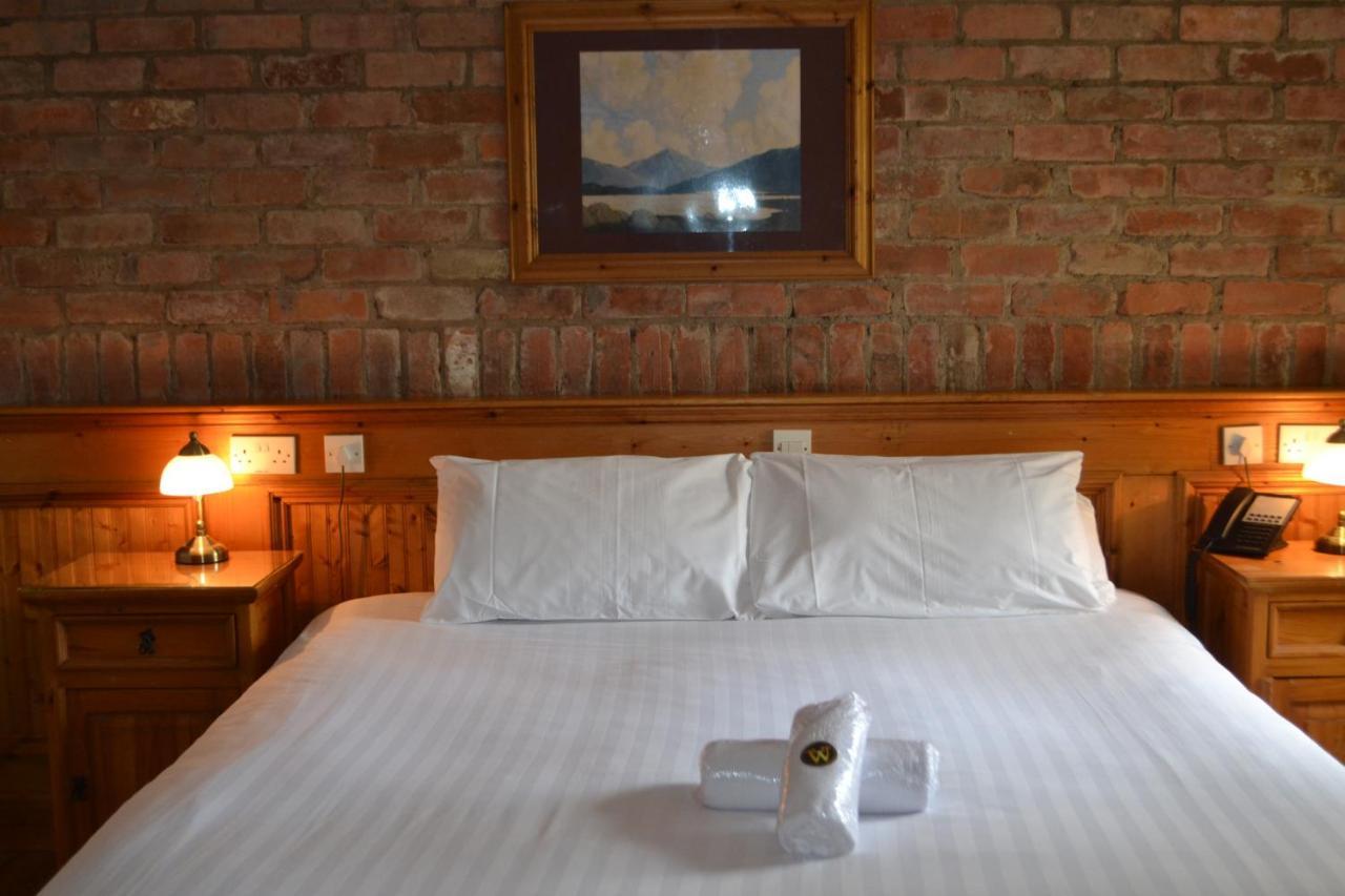 Walsh'S Hotel And Apartments Maghera  ภายนอก รูปภาพ