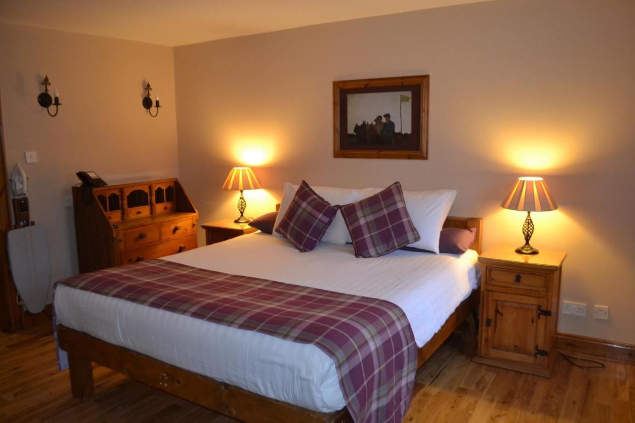 Walsh'S Hotel And Apartments Maghera  ภายนอก รูปภาพ