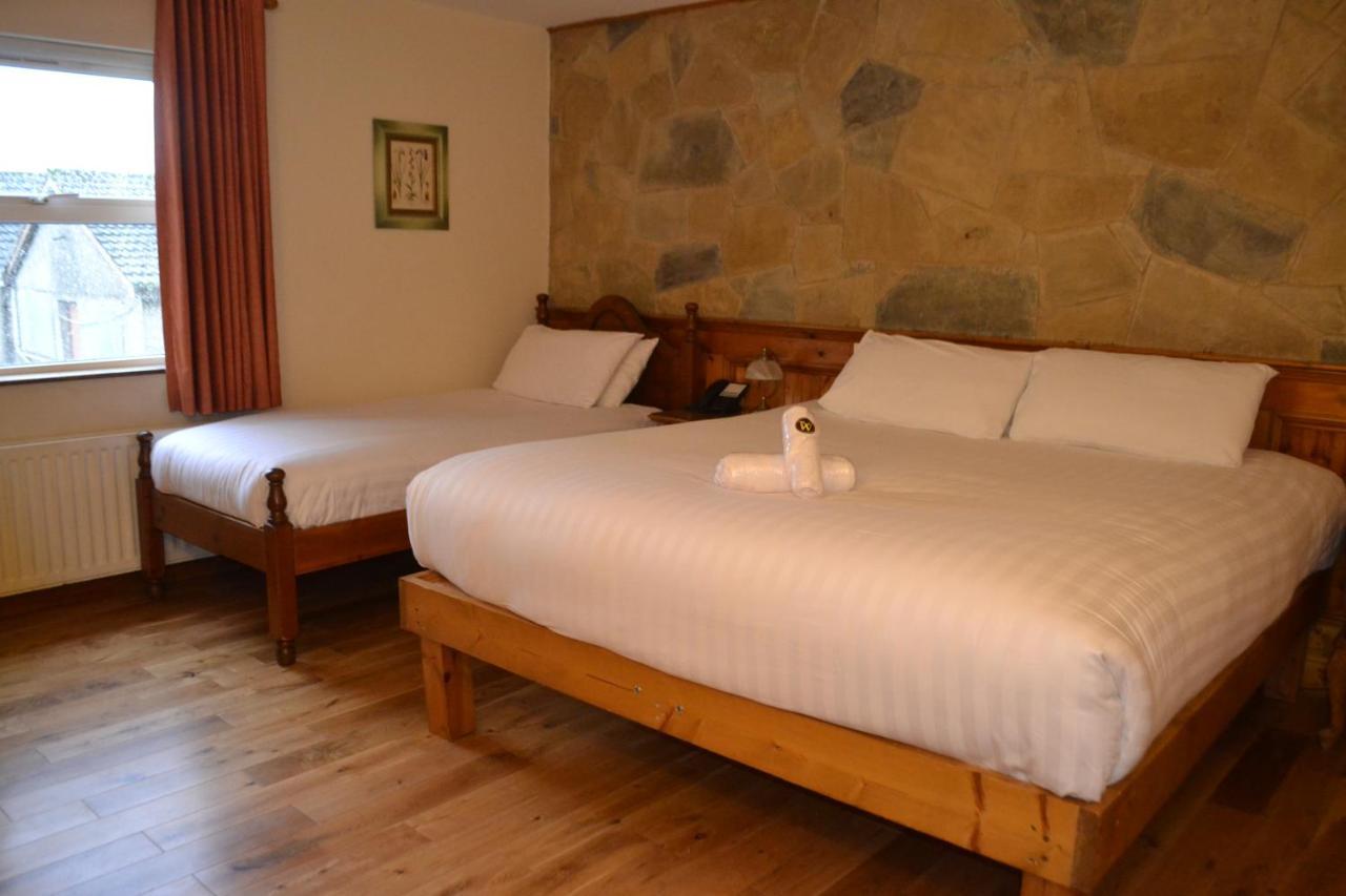 Walsh'S Hotel And Apartments Maghera  ภายนอก รูปภาพ