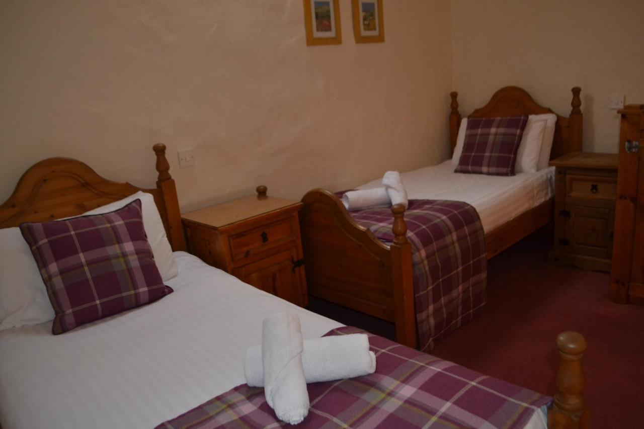 Walsh'S Hotel And Apartments Maghera  ภายนอก รูปภาพ