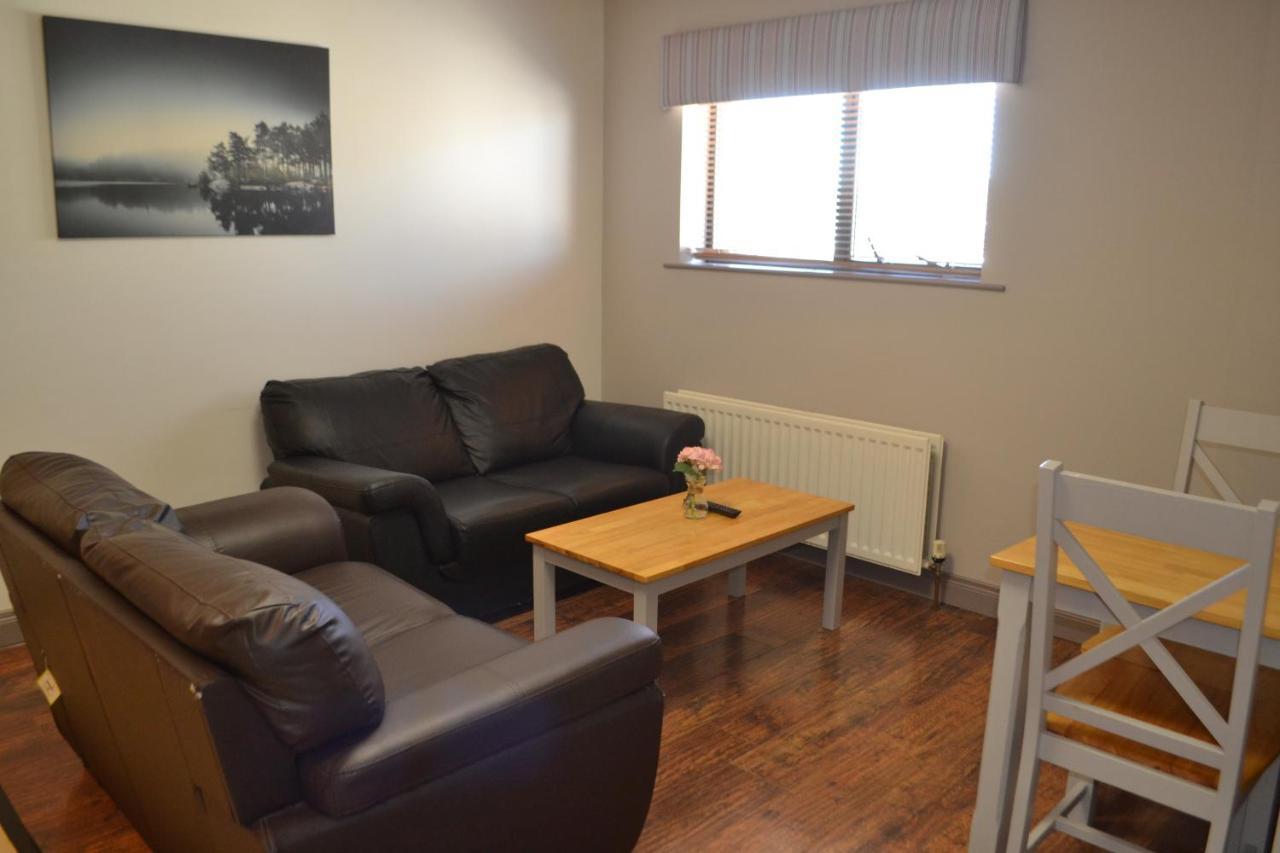 Walsh'S Hotel And Apartments Maghera  ภายนอก รูปภาพ