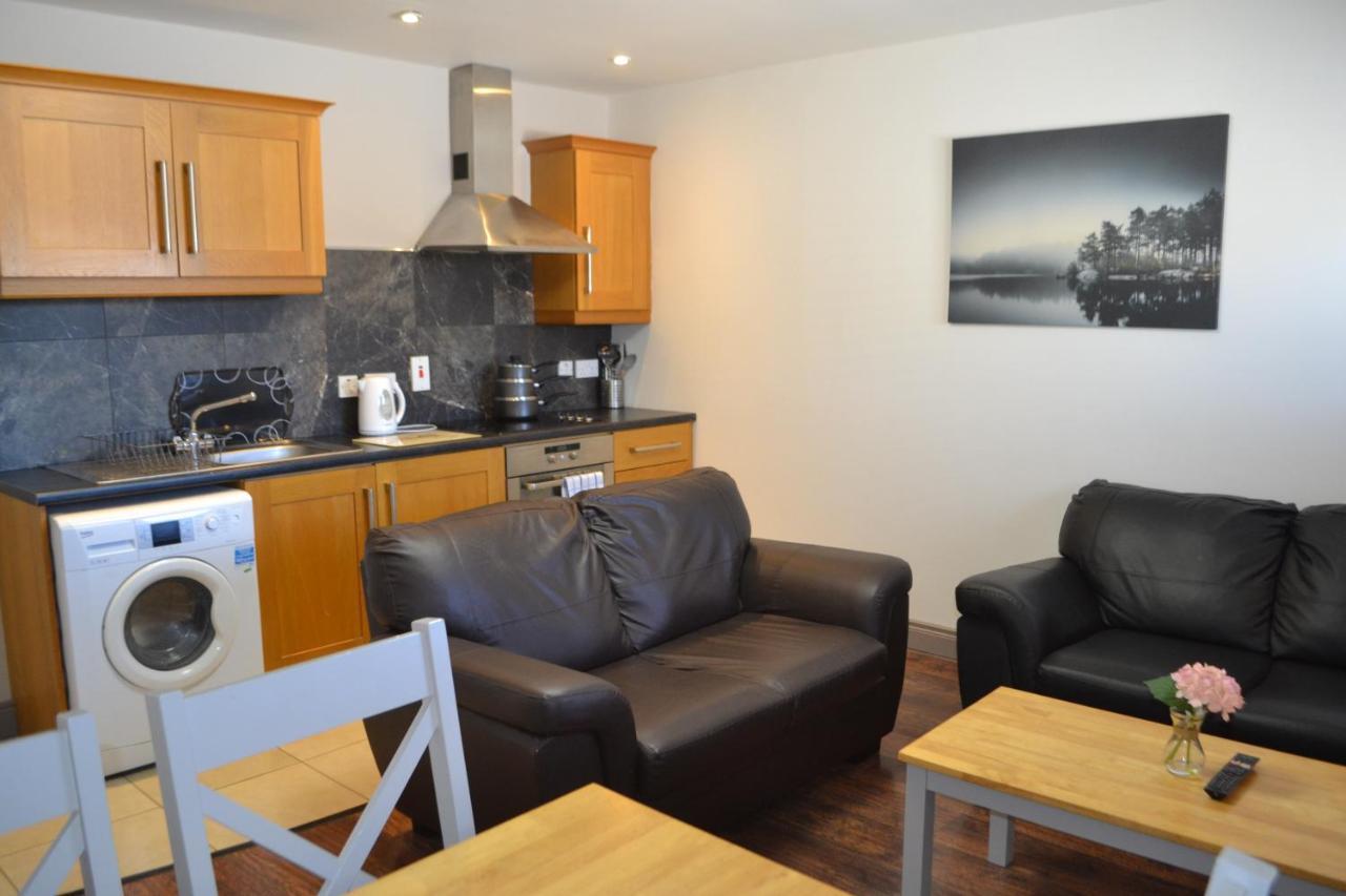 Walsh'S Hotel And Apartments Maghera  ภายนอก รูปภาพ