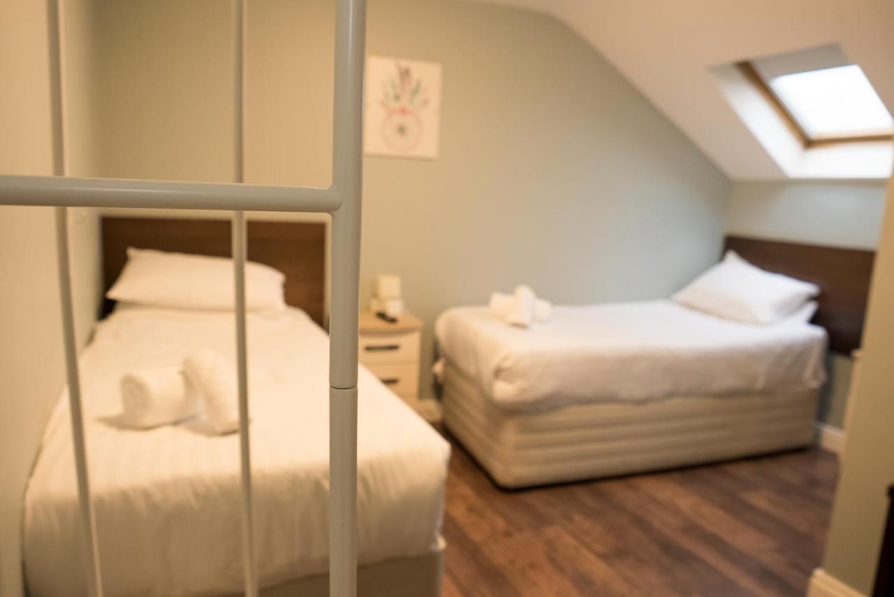 Walsh'S Hotel And Apartments Maghera  ภายนอก รูปภาพ