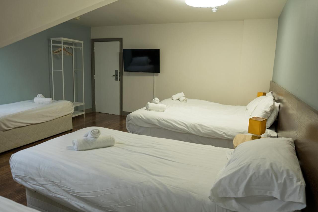 Walsh'S Hotel And Apartments Maghera  ภายนอก รูปภาพ